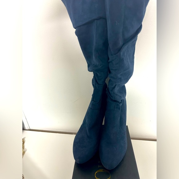 Boots - Picture 1 of 2